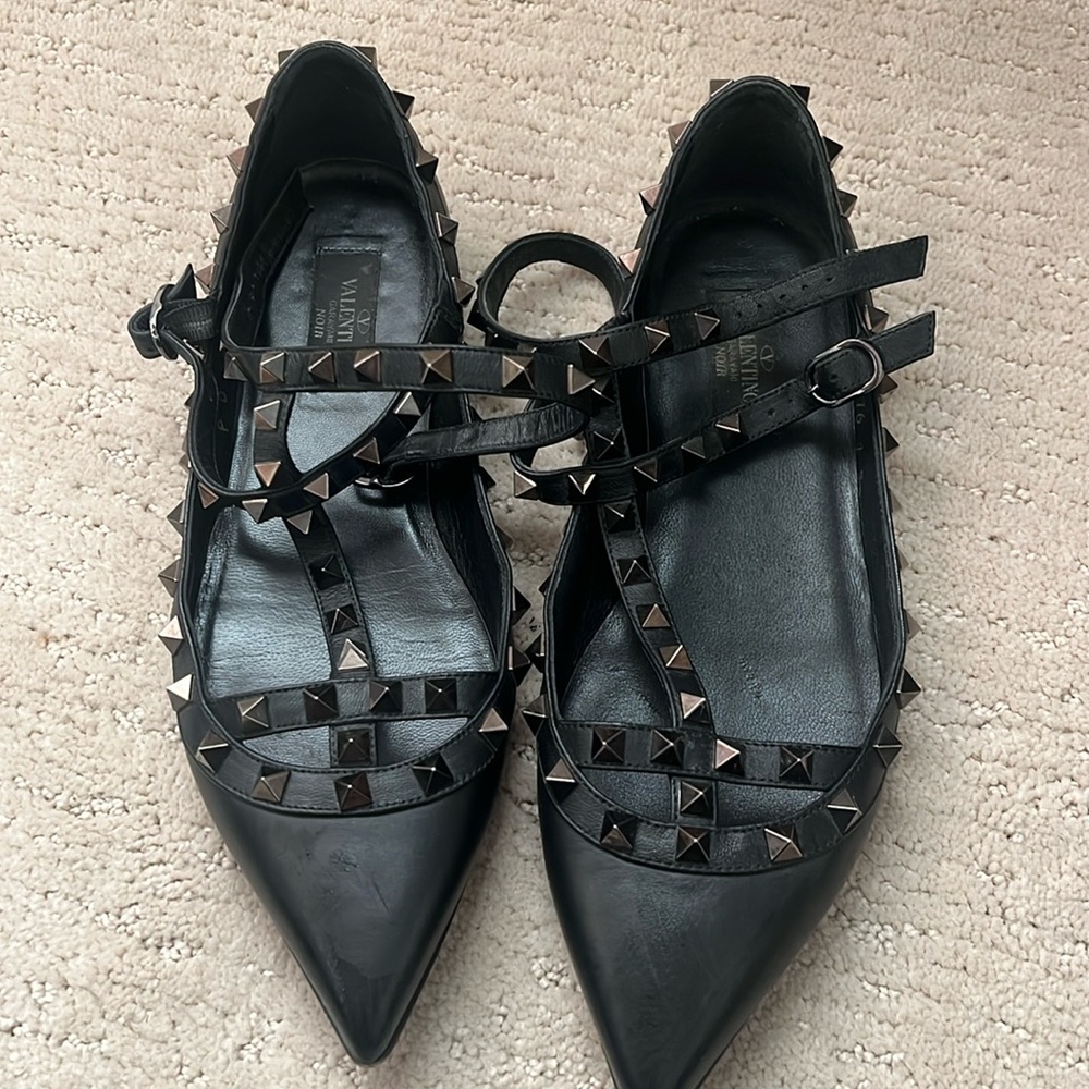 Valentino flats